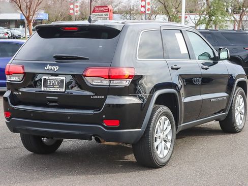 Used 2022 Jeep Grand Cherokee Laredo X image 4