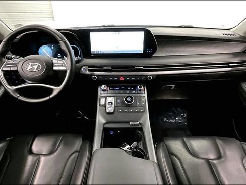 Used 2023 Hyundai Palisade Limited FWD image 17