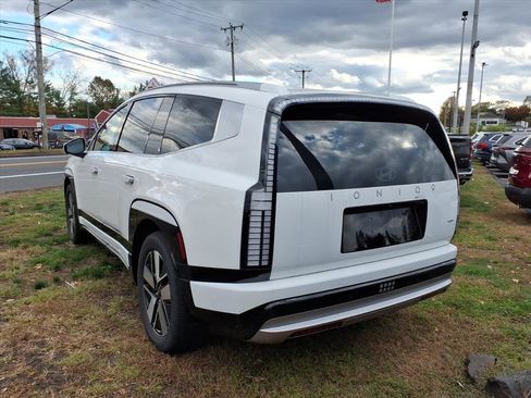 New 2026 Hyundai Ioniq 9 SEL AWD/4WD image 3