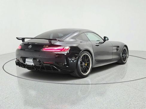 Used 2018 Mercedes-Benz AMG GT R image 5