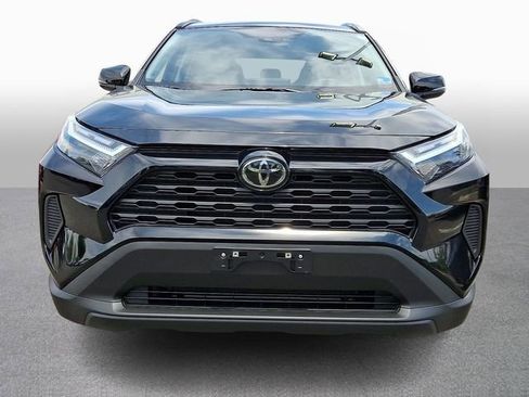 Used 2024 Toyota RAV4 XLE AWD/4WD image 2