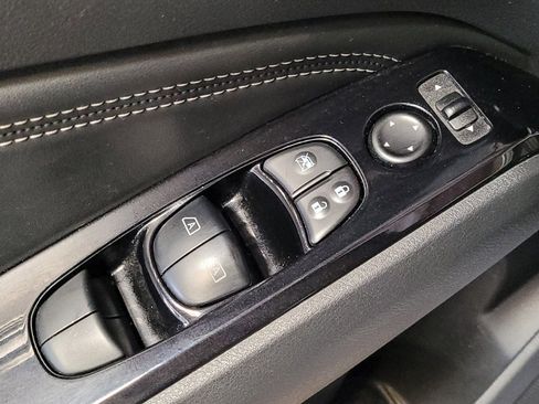 Used 2020 Nissan Altima 2.5 Platinum image 27