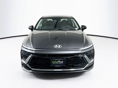 Used 2025 Hyundai Sonata SEL FWD image 2