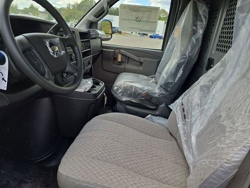 New 2025 Chevrolet Express 2500 w/ Driver Convenience Package RWD image 5
