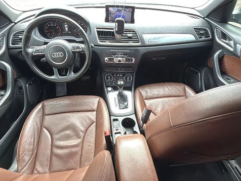 Used 2017 Audi Q3 2.0T Prestige w/ Prestige Package image 30