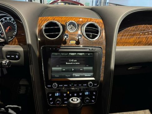 Used 2015 Bentley Continental GT image 14