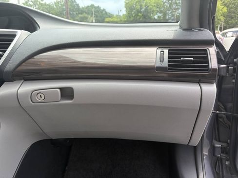 Used 2017 Honda Accord EX-L image 17