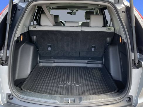Used 2019 Honda CR-V Touring image 32