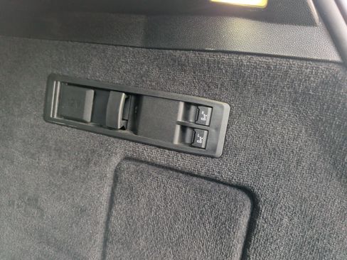Used 2024 BMW iX M60 AWD/4WD image 39