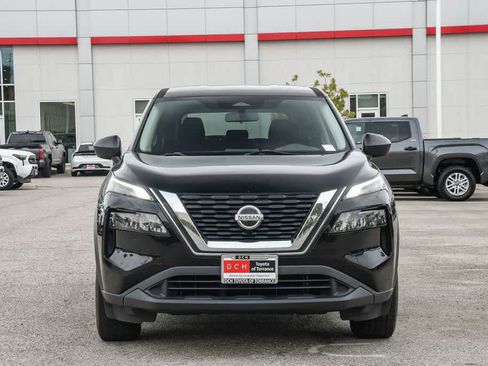 Used 2021 Nissan Rogue S FWD image 2