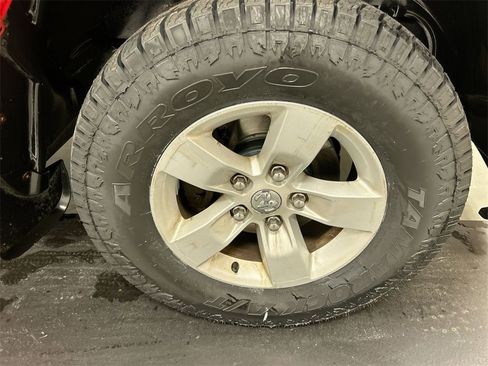 Used 2018 RAM 1500 Express image 8