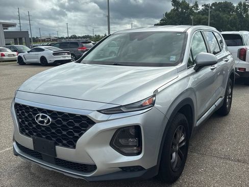 Used 2019 Hyundai Santa Fe SE AWD/4WD image 1