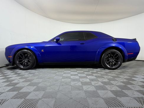 Used 2019 Dodge Challenger R/T Scat Pack RWD image 2