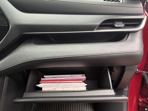 Used 2022 Toyota Highlander XSE image 35