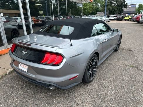 Used 2022 Ford Mustang Premium RWD image 7
