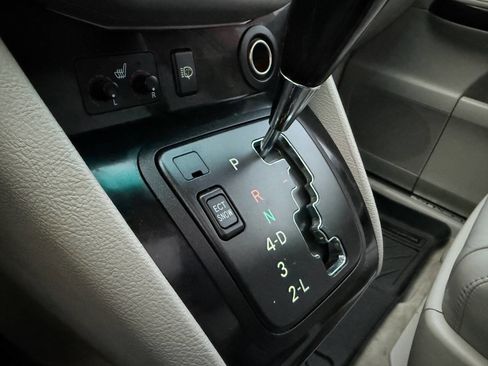 Used 2005 Lexus RX 330 AWD image 35