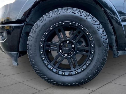 Used 2020 RAM 1500 Laramie w/ Sport Appearance Package image 8