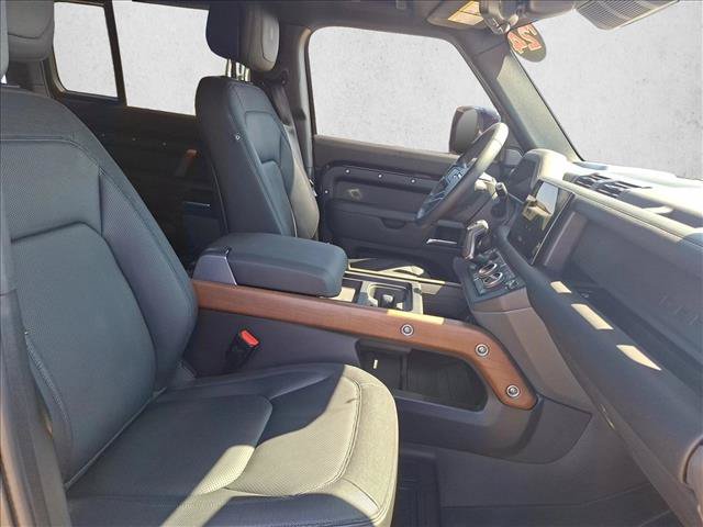 Used 2024 Land Rover Defender 110 X AWD/4WD image 18