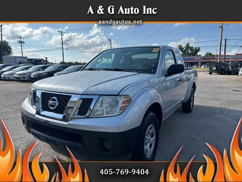 Used 2015 Nissan Frontier S RWD image 1