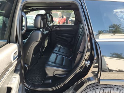 Used 2019 Jeep Grand Cherokee Limited w/ Luxury Group II image 26