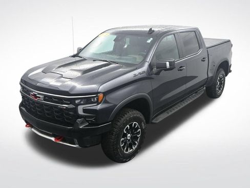 Used 2024 Chevrolet Silverado 1500 ZR2 w/ Technology Package AWD/4WD image 29