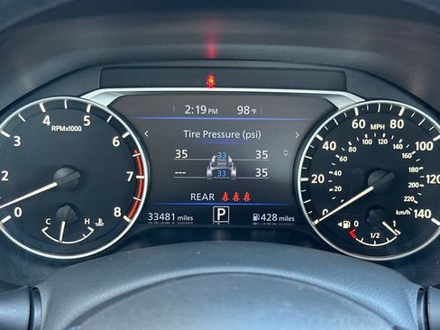 Used 2025 Nissan Altima 2.5 SV FWD image 23