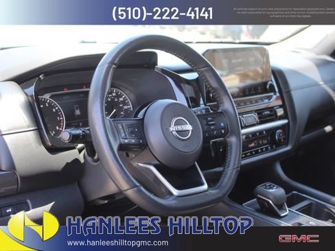 Used 2022 Nissan Pathfinder SL w/ SL Premium Package FWD image 12