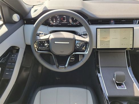New 2026 Land Rover Range Rover Evoque Dynamic SE image 19