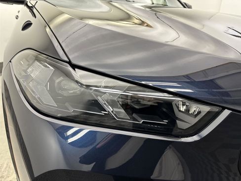 New 2026 BMW X5 M60i image 18