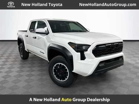 New 2026 Toyota Tacoma TRD Off-Road AWD/4WD image 1