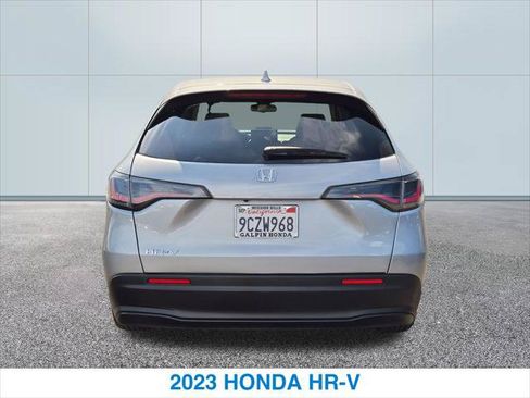 Used 2023 Honda HR-V LX image 8