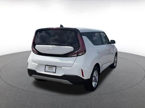 Used 2025 Kia Soul LX w/ LX Technology Package image 14