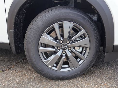 New 2026 Nissan Pathfinder SV FWD image 19