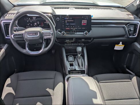 New 2026 GMC Canyon Elevation RWD image 17