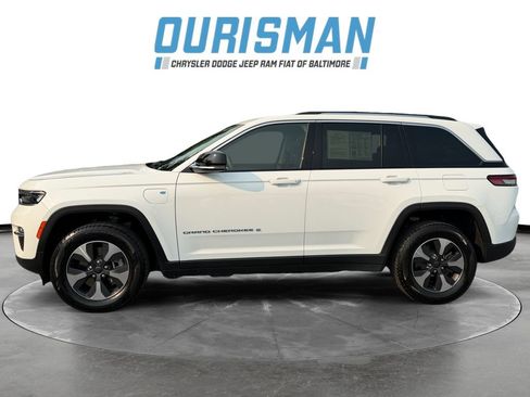 Used 2022 Jeep Grand Cherokee Limited 4xe AWD/4WD image 3