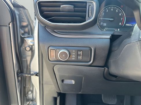 Used 2021 Ford Explorer Limited w/ Equipment Group 301A RWD image 32