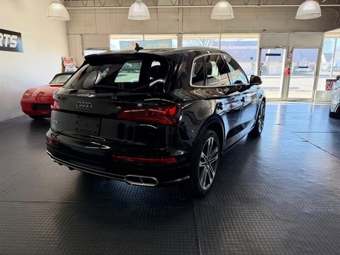 Used 2018 Audi SQ5 Prestige w/ Prestige Package image 10