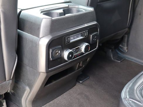 Used 2021 Ford Expedition Max Limited image 31