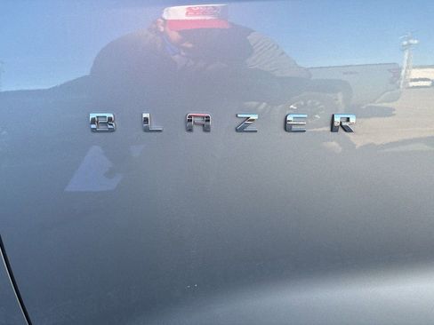 Used 2023 Chevrolet Blazer LT w/ Driver Confidence Package image 10