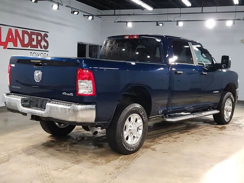 Used 2024 RAM 2500 Big Horn w/ Bed Utility Group image 7
