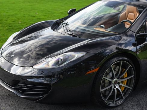 Used 2013 McLaren MP4-12C Spider RWD image 45