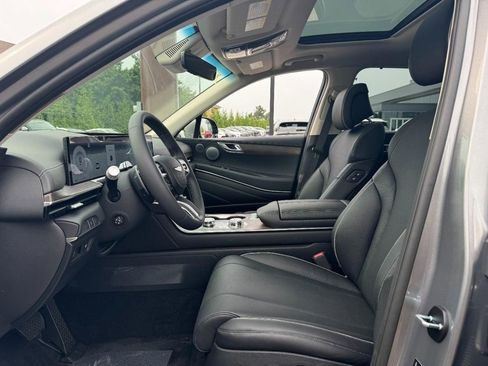 Certified 2025 Genesis GV80 3.5T Advanced image 17