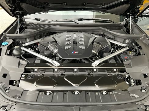 New 2026 BMW X5 M60i image 16