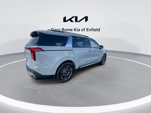 Certified 2025 Kia Carnival SX image 8