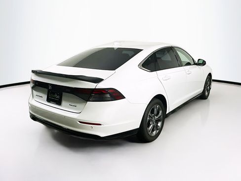 Used 2024 Honda Accord EX-L image 9