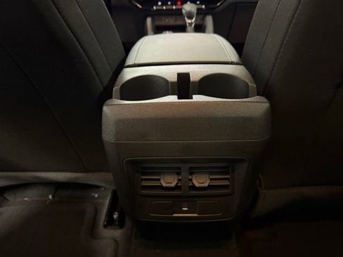 New 2026 GMC Canyon Elevation image 16