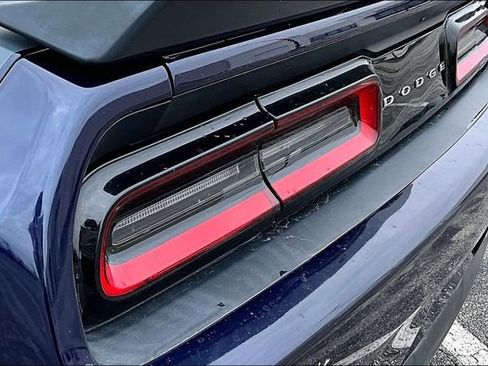 Used 2016 Dodge Challenger R/T Scat Pack RWD image 23