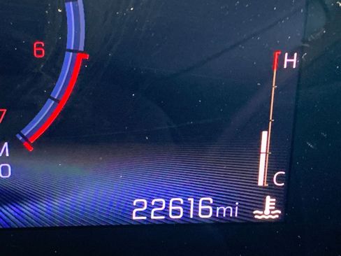 Used 2025 Chevrolet TrailBlazer LT w/ Driver Confidence Package image 38