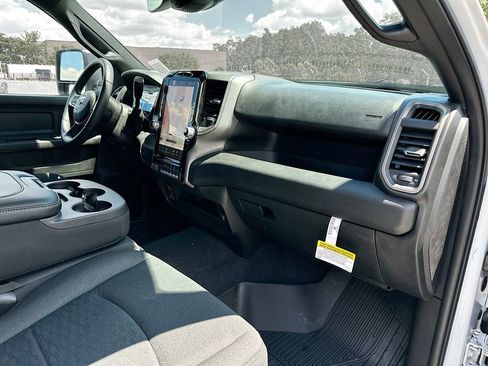 New 2026 RAM 2500 Tradesman AWD/4WD image 35