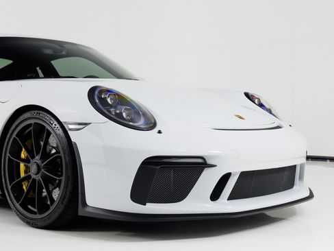 Used 2018 Porsche 911 GT3 RWD image 55